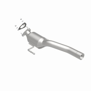 Volkswagen Touareg Catalytic Converter - Magnaflow - California Grade CARB Compliant Direct-Fit - `04-`06