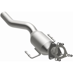 Volkswagen Touareg Catalytic Converter - Magnaflow - California Grade CARB Compliant Direct-Fit - `04-`06