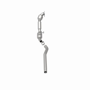 Volkswagen Passat Catalytic Converter - Magnaflow - California Grade CARB Compliant Direct-Fit - 2008