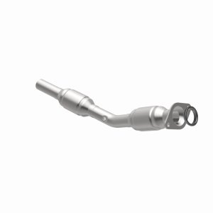 Toyota Corolla Catalytic Converter - Magnaflow - Direct Fit - `05-`08