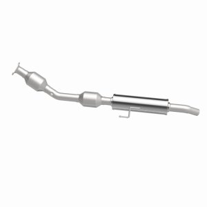 Toyota Yaris Catalytic Converter - Magnaflow - Direct Fit, CARB Compliant - `07-`11