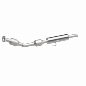 Toyota Yaris Catalytic Converter - Magnaflow - Direct Fit, CARB Compliant - `07-`11