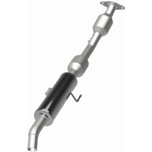 Toyota Yaris Catalytic Converter - Magnaflow - Direct Fit, CARB Compliant - `07-`11