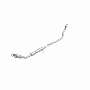 Toyota Corolla Catalytic Converter - Magnaflow - California Grade CARB Compliant Direct-Fit - `14-`15