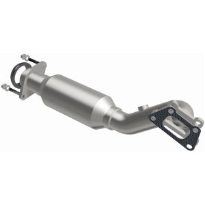 Cadillac CTS Catalytic Converter - Magnaflow - Direct Fit - `10-`11