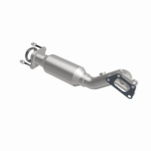 Cadillac CTS Catalytic Converter - Magnaflow - Direct Fit - `10-`11