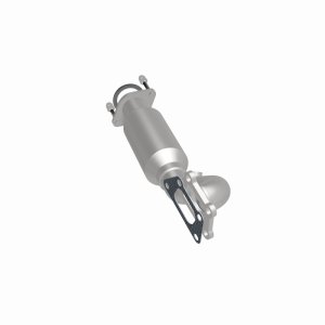 Cadillac CTS Catalytic Converter - Magnaflow - Direct Fit - `10-`11