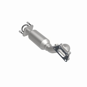 Cadillac CTS Catalytic Converter - Magnaflow - Direct Fit - `10-`11