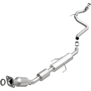 Toyota Yaris Catalytic Converter - Magnaflow - California Grade CARB Compliant Direct-Fit - `07-`11
