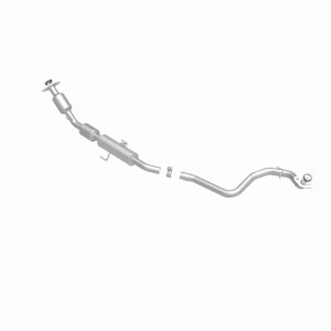 Toyota Yaris Catalytic Converter - Magnaflow - California Grade CARB Compliant Direct-Fit - `07-`11