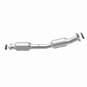Nissan Versa Catalytic Converter - Magnaflow - California Grade CARB Compliant Direct-Fit - `07-`12