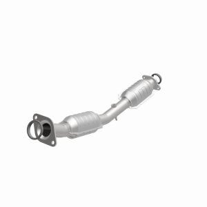 Nissan Versa Catalytic Converter - Magnaflow - California Grade CARB Compliant Direct-Fit - `07-`12
