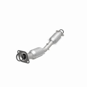 Nissan Versa Catalytic Converter - Magnaflow - California Grade CARB Compliant Direct-Fit - `07-`12