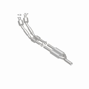 Volkswagen Passat Catalytic Converter - Magnaflow - California Grade CARB Compliant - `12-`14