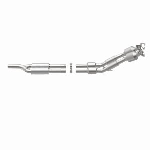 Volkswagen Passat Catalytic Converter - Magnaflow - California Grade CARB Compliant - `12-`14