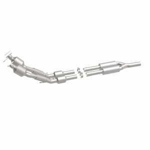 Volkswagen Passat Catalytic Converter - Magnaflow - California Grade CARB Compliant - `12-`14