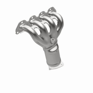 Chevrolet Aveo Catalytic Converter - Magnaflow - CARB Compliant Direct-Fit - `09-`11