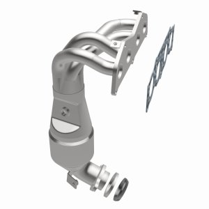 Pontiac Vibe Catalytic Converter - Magnaflow - California Grade CARB Compliant Direct-Fit - `09-`10