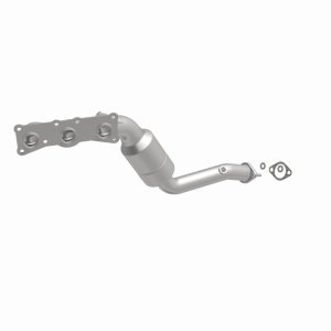 BMW 5 Series Catalytic Converter - Underbody - Magnaflow - California Grade CARB Compliant Direct-Fit - `09-`10