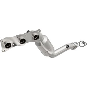 BMW 528 Catalytic Converter - Underbody - Magnaflow - California Grade CARB Compliant Direct-Fit - `08-`10