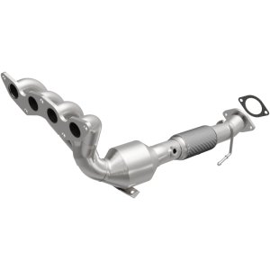 Ford Focus Catalytic Converter - Magnaflow - Direct Fit, California Grade, CARB Compliant - `12-`15