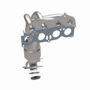 Toyota RAV4 Catalytic Converter - Magnaflow - Direct Fit, California Grade CARB Compliant - `06-`08