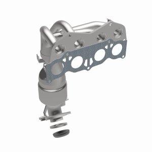 Toyota RAV4 Catalytic Converter - Magnaflow - Direct Fit, California Grade CARB Compliant - `06-`08