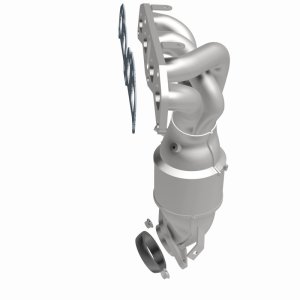 Nissan Altima Catalytic Converter - Magnaflow - California Grade CARB Compliant Direct-Fit - `04-`05