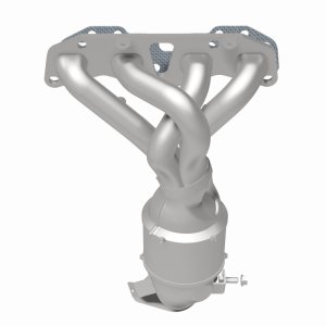 Nissan Altima Catalytic Converter - Magnaflow - California Grade CARB Compliant Direct-Fit - `04-`05