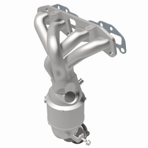 Nissan Altima Catalytic Converter - Magnaflow - California Grade CARB Compliant Direct-Fit - `04-`05