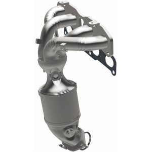 Nissan Altima Catalytic Converter - Magnaflow - California Grade CARB Compliant Direct-Fit - `07-`10