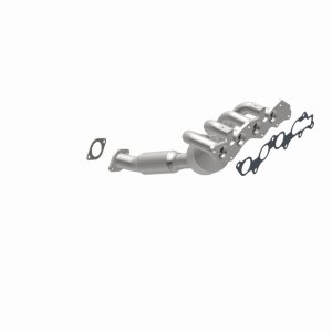 Ford Focus Catalytic Converter - Magnaflow - California Grade CARB Compliant Direct-Fit - `05-`07