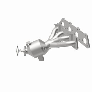 Hyundai Accent Catalytic Converter - Magnaflow - California Grade CARB Compliant Direct-Fit - `12-`17 Hyundai Accent Catalytic Converter - Magnaflow - California Grade CARB Compliant Direct-Fit - `12-`17