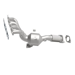 Ford Fiesta Catalytic Converter - Magnaflow - California Grade CARB Compliant / Direct-Fit - `11-`17
