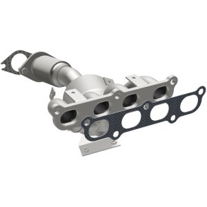Ford Fiesta Catalytic Converter - Magnaflow - California Grade CARB Compliant / Direct-Fit - `11-`17