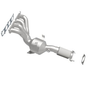 Ford Fiesta Catalytic Converter - Magnaflow - California Grade CARB Compliant / Direct-Fit - `11-`17