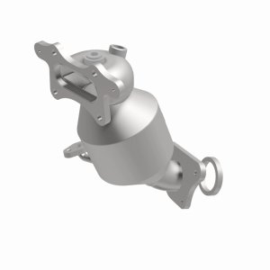 Honda Fit Catalytic Converter - Magnaflow - California Grade CARB Compliant Direct-Fit - `09-`13