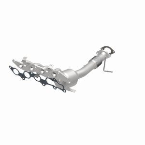 Mazda 3 Catalytic Converter - Magnaflow - Direct-Fit, California Grade CARB Compliant - `07-`09