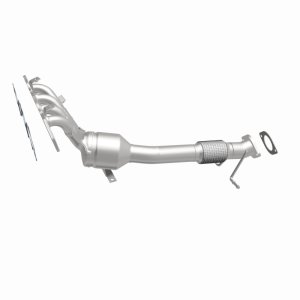 Mazda 3 Catalytic Converter - Magnaflow - Direct-Fit, California Grade CARB Compliant - `07-`09