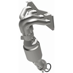 Toyota Camry Catalytic Converter - Magnaflow - Direct Fit California Grade - `10-`11 Toyota Camry Catalytic Converter - Magnaflow - Direct Fit California Grade - `10-`11