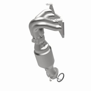 Toyota Camry Catalytic Converter - Magnaflow - Direct Fit California Grade - `10-`11 Toyota Camry Catalytic Converter - Magnaflow - Direct Fit California Grade - `10-`11