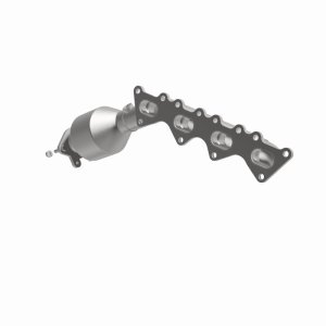 Hyundai Equus Catalytic Converter - Magnaflow - Direct Fit, CARB Compliant - 2011 Hyundai Equus Catalytic Converter - Magnaflow - Direct Fit, CARB Compliant - 2011