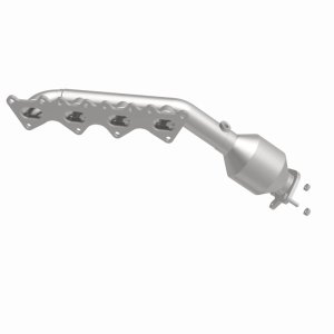 Hyundai Equus Catalytic Converter - Magnaflow - Direct Fit - 2011