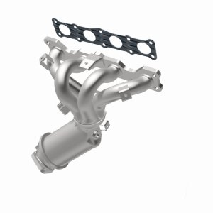 Hyundai Sonata Catalytic Converter - Magnaflow - Direct Fit CARB Compliant Manifold - `06-`08