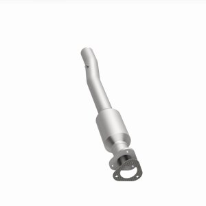 Ford E-350 Super Duty Catalytic Converter - Magnaflow - Direct Fit - `00-`04