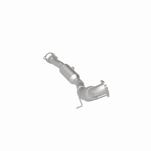 Volvo XC70 Catalytic Converter - Magnaflow - California Grade CARB Compliant Direct-Fit - `03-`04