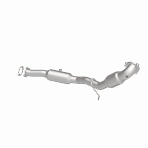 Volvo XC70 Catalytic Converter - Magnaflow - California Grade CARB Compliant Direct-Fit - `03-`04