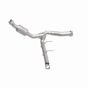 Ford F-150 Catalytic Converter - Left - Magnaflow - Direct Fit CARB Compliant - `11-`14 Ford F-150 Catalytic Converter - Left - Magnaflow - Direct Fit CARB Compliant - `11-`14