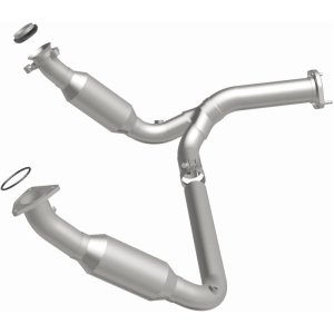 Chevrolet Tahoe Catalytic Converter - Magnaflow - California Direct-Fit - `07-`08