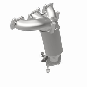 Ford Edge Catalytic Converter - Magnaflow - Direct Fit, California Grade CARB Compliant - `11-`14